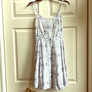 Old Navy - White Patterned Sun Dress